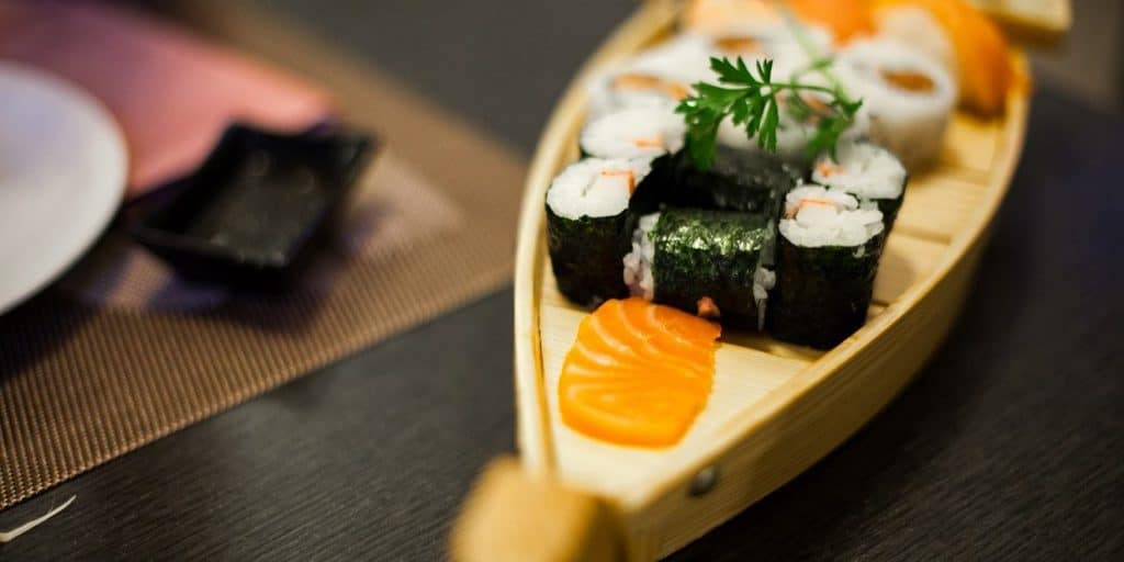 Sushi etiquette